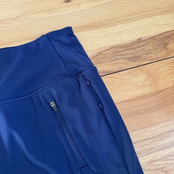 Athleta Fairway Golf Skort 16” In Blue | Size small Golf Skirt - Picture 4 of 7